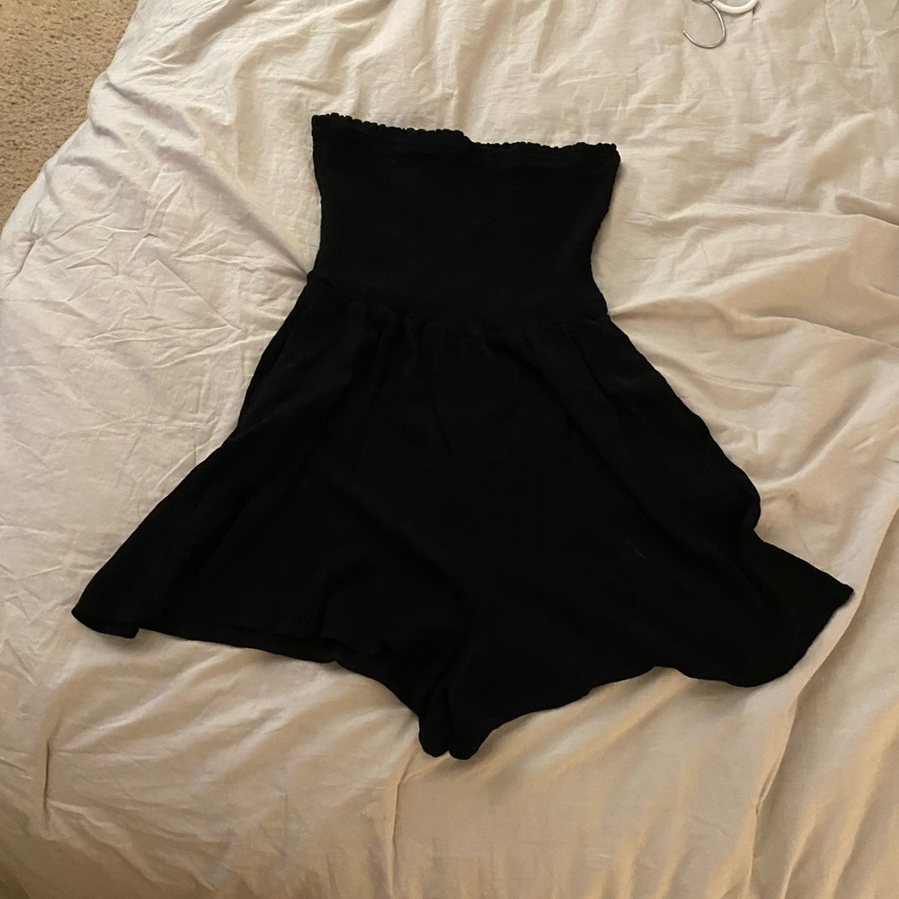 black sleeveless romper!!!